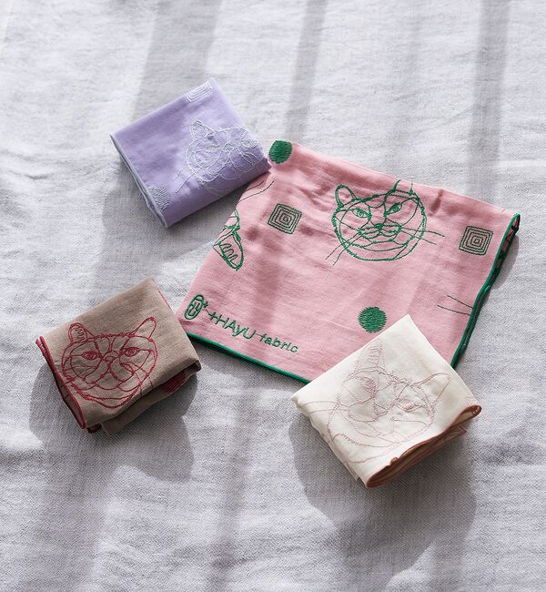 collex「【＋HAyU fabric】 ダブルガーゼ 猫刺繍ハンカチ 綿100%」|ハンカチ|
