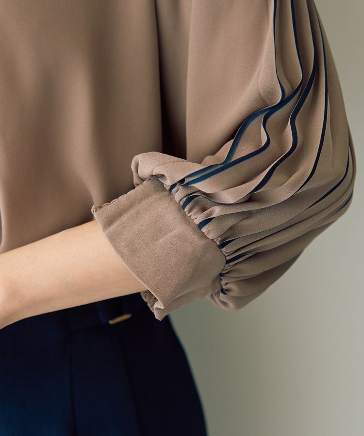 YECCA VECCA「ラインプリーツスリーブシャツ」|シャツ・ブラウス|