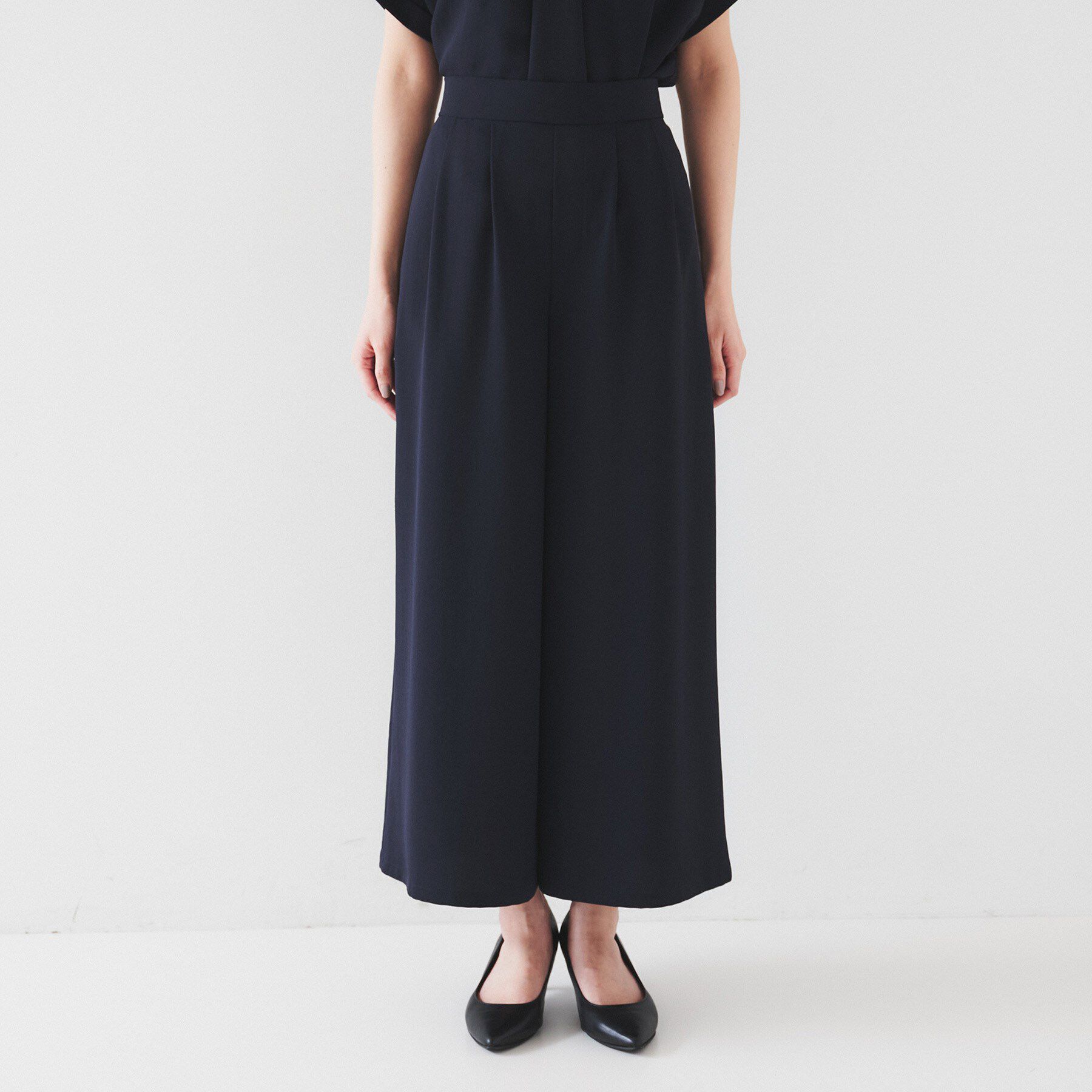 UNTITLED「【セットアップ可/接触冷感/イージーケア】リラクミスト タックワイドパンツ」|その他|