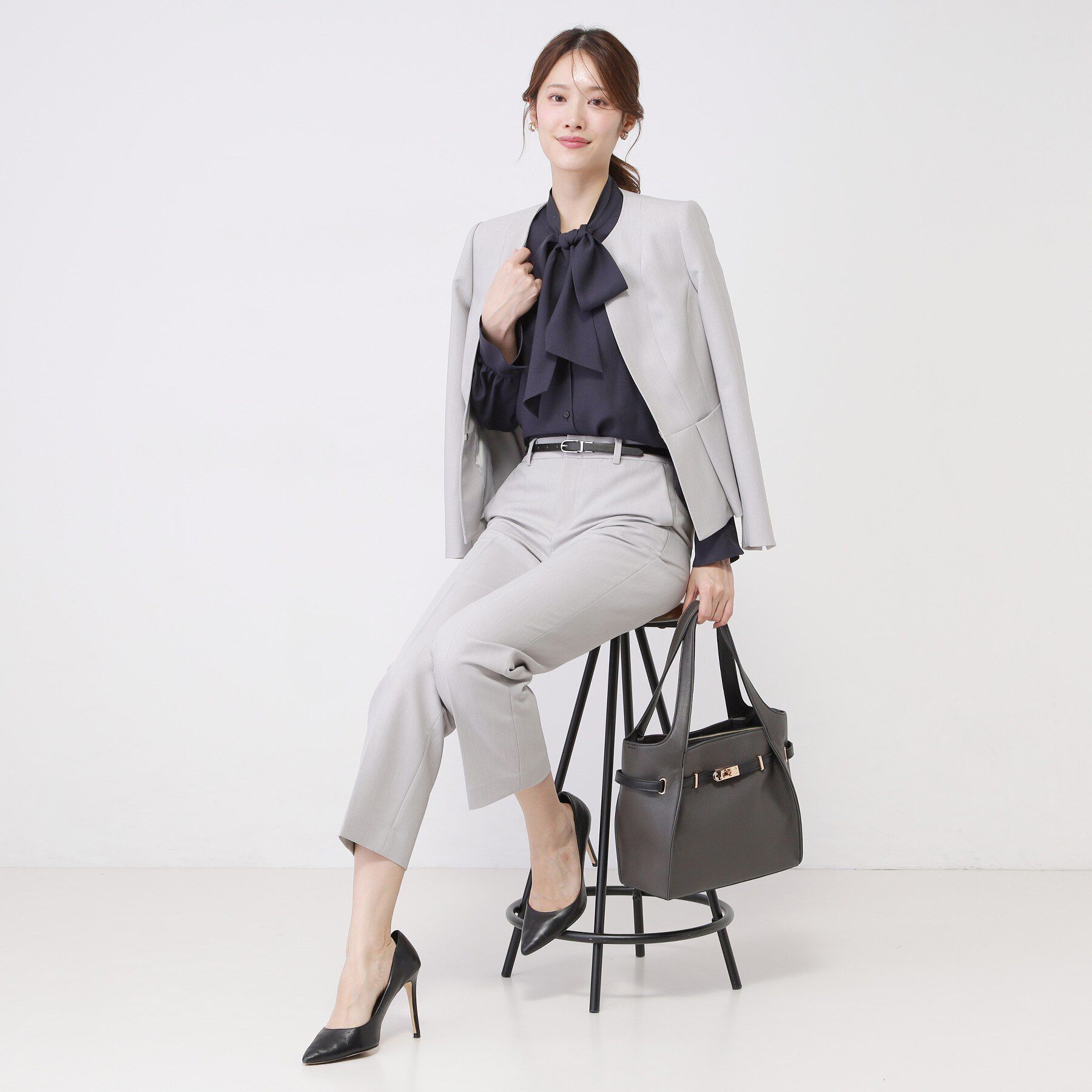 COUP DE CHANCE「【手洗い可／日本製／スーツ可】ペプラムデザイン　カラーレスジャケット」|ノーカラージャケット|