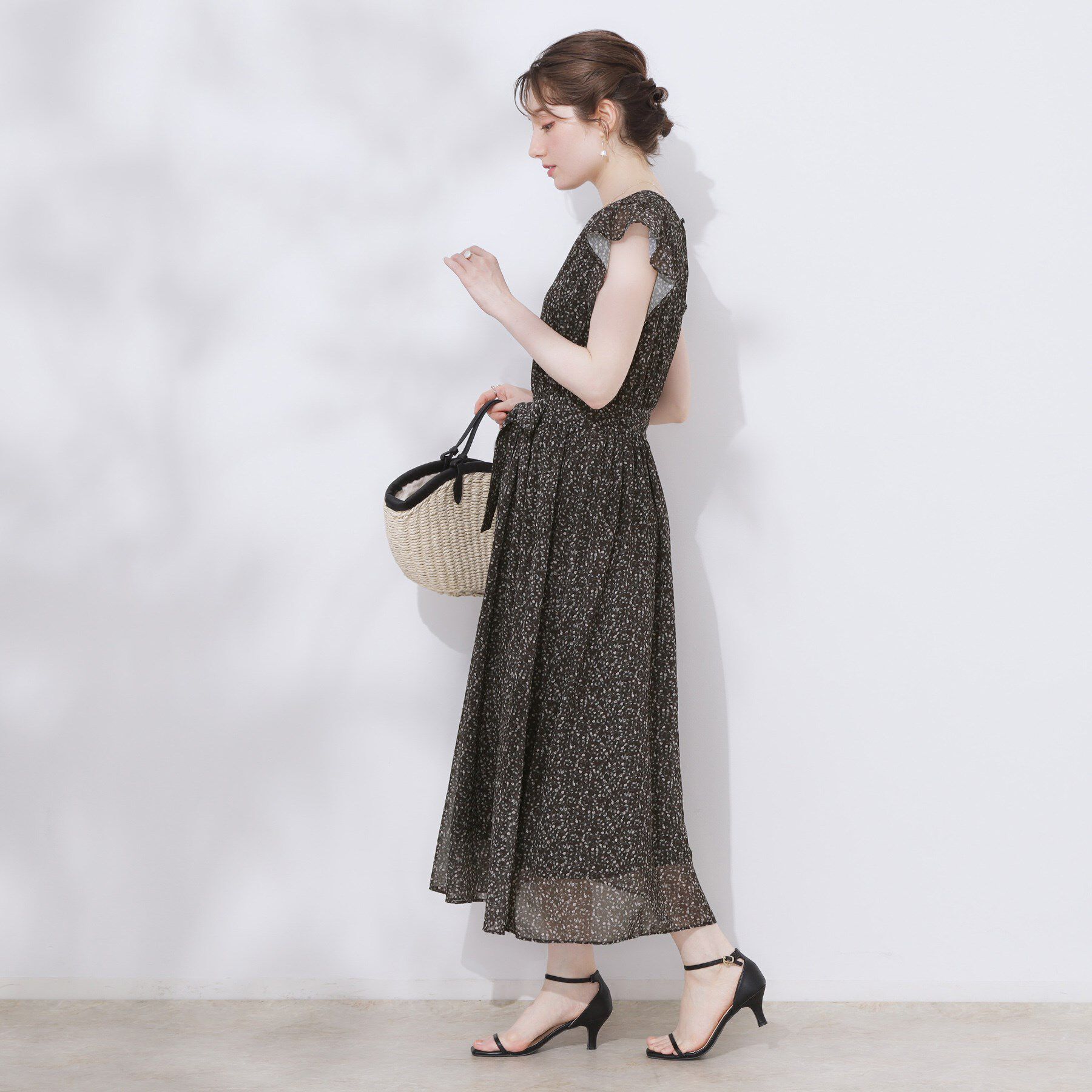 Couture broach「【一枚で着映える・楽ちん・ドライタッチ】フリルスリーブワンピース」|ワンピース|