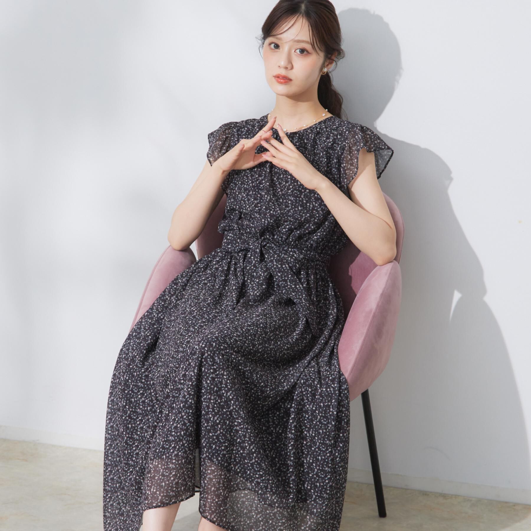 Couture broach「【一枚で着映える・楽ちん・ドライタッチ】フリルスリーブワンピース」|ワンピース|ブラック(119)