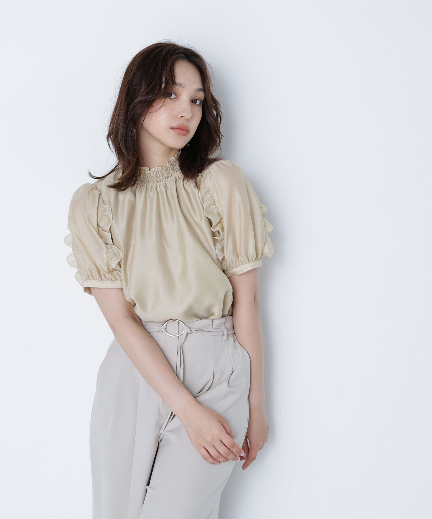  「シャーリングネックフリルブラウス」|シャツ・ブラウス|