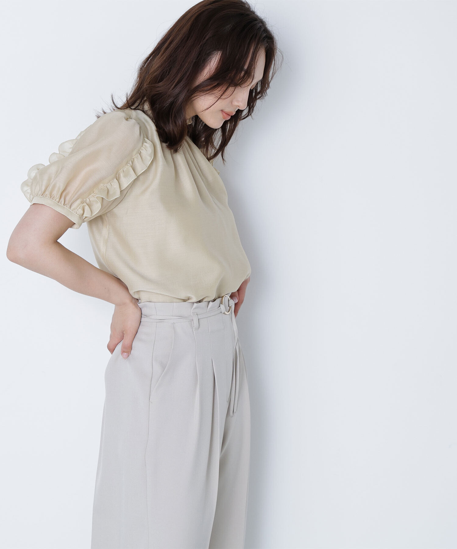  「シャーリングネックフリルブラウス」|シャツ・ブラウス|