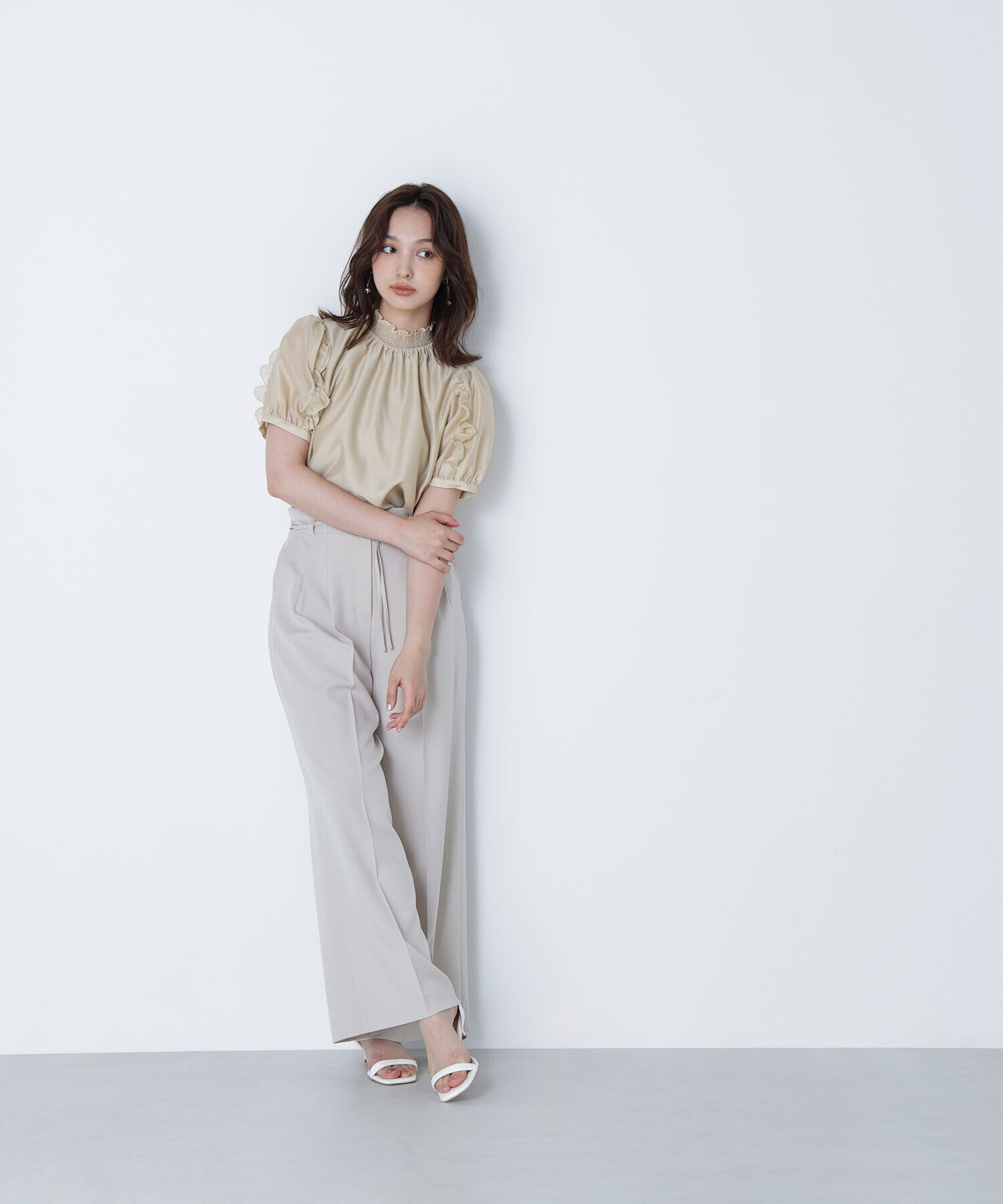  「シャーリングネックフリルブラウス」|シャツ・ブラウス|