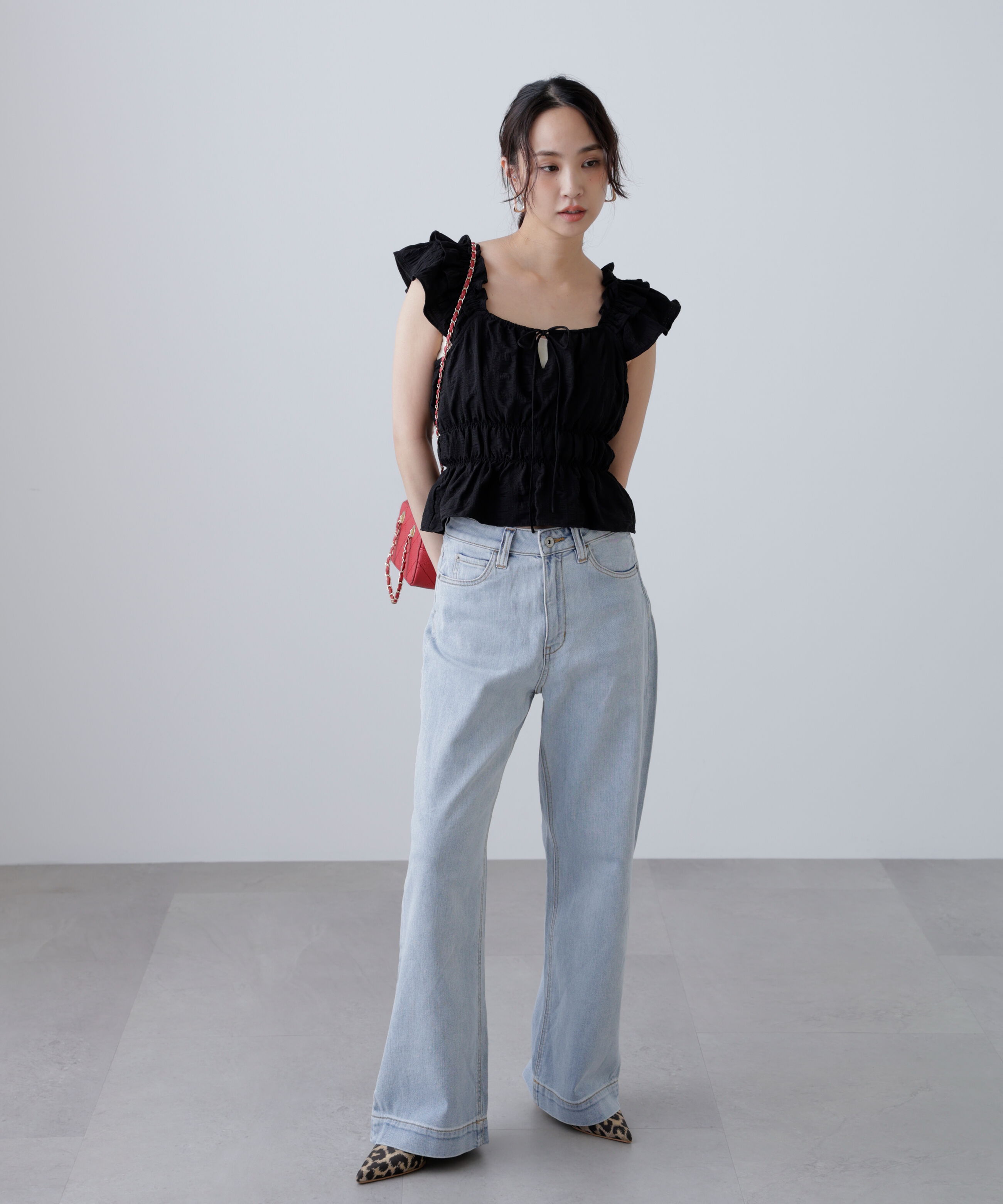  「前後2way肩フリルシャーリングペプラムブラウス」|シャツ・ブラウス|