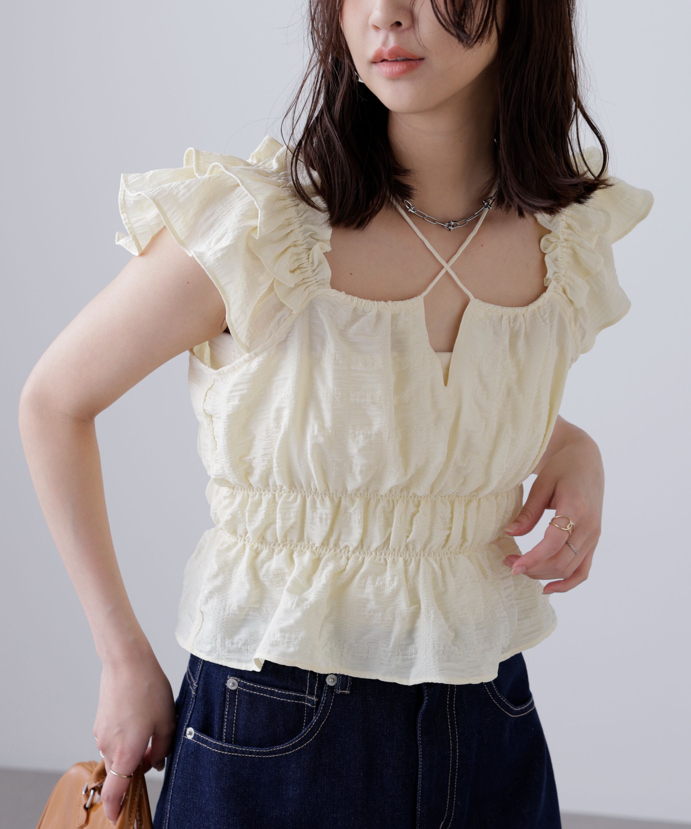  「前後2way肩フリルシャーリングペプラムブラウス」|シャツ・ブラウス|