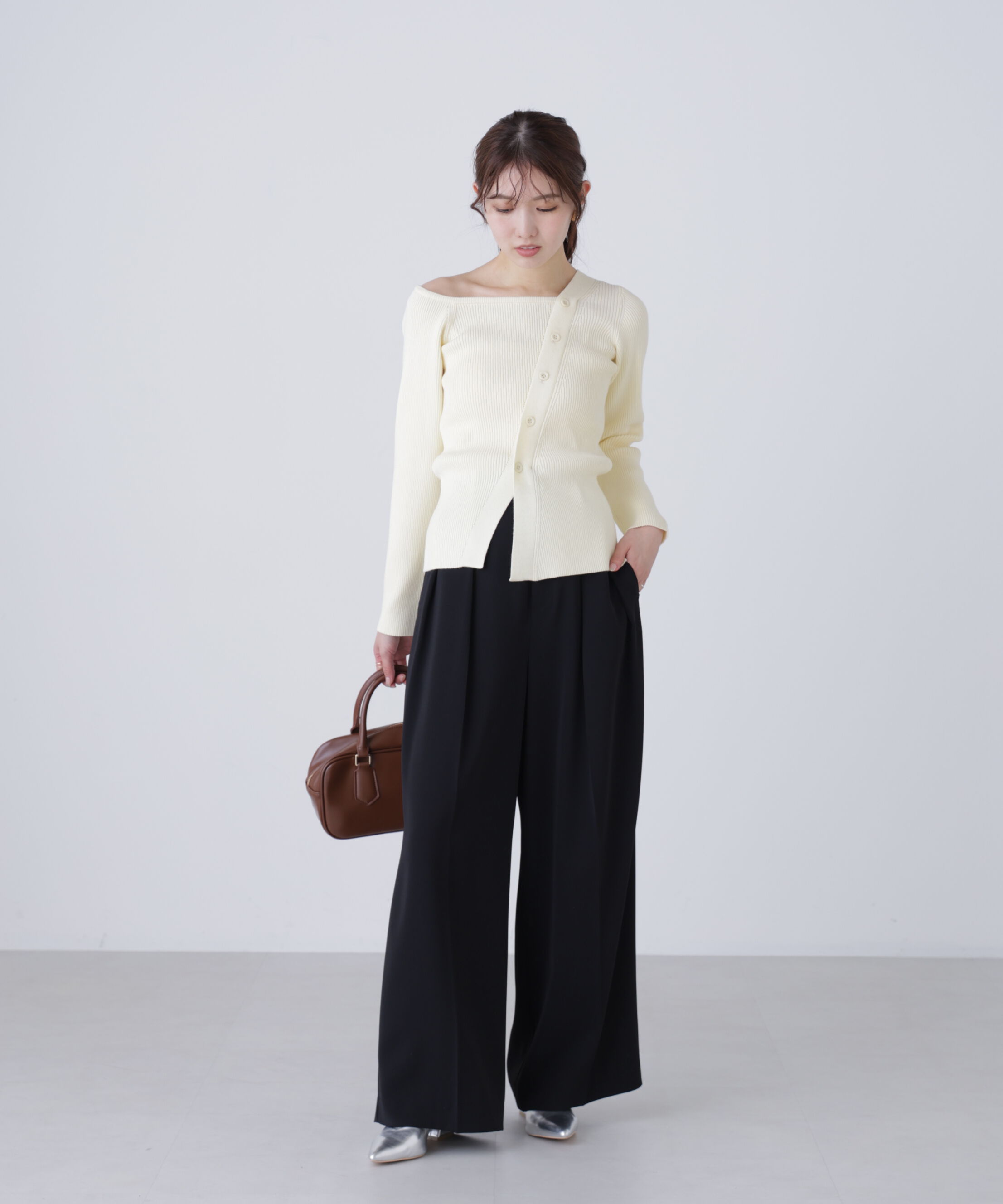  「アシメボタンリブニット」|ニット・セーター|