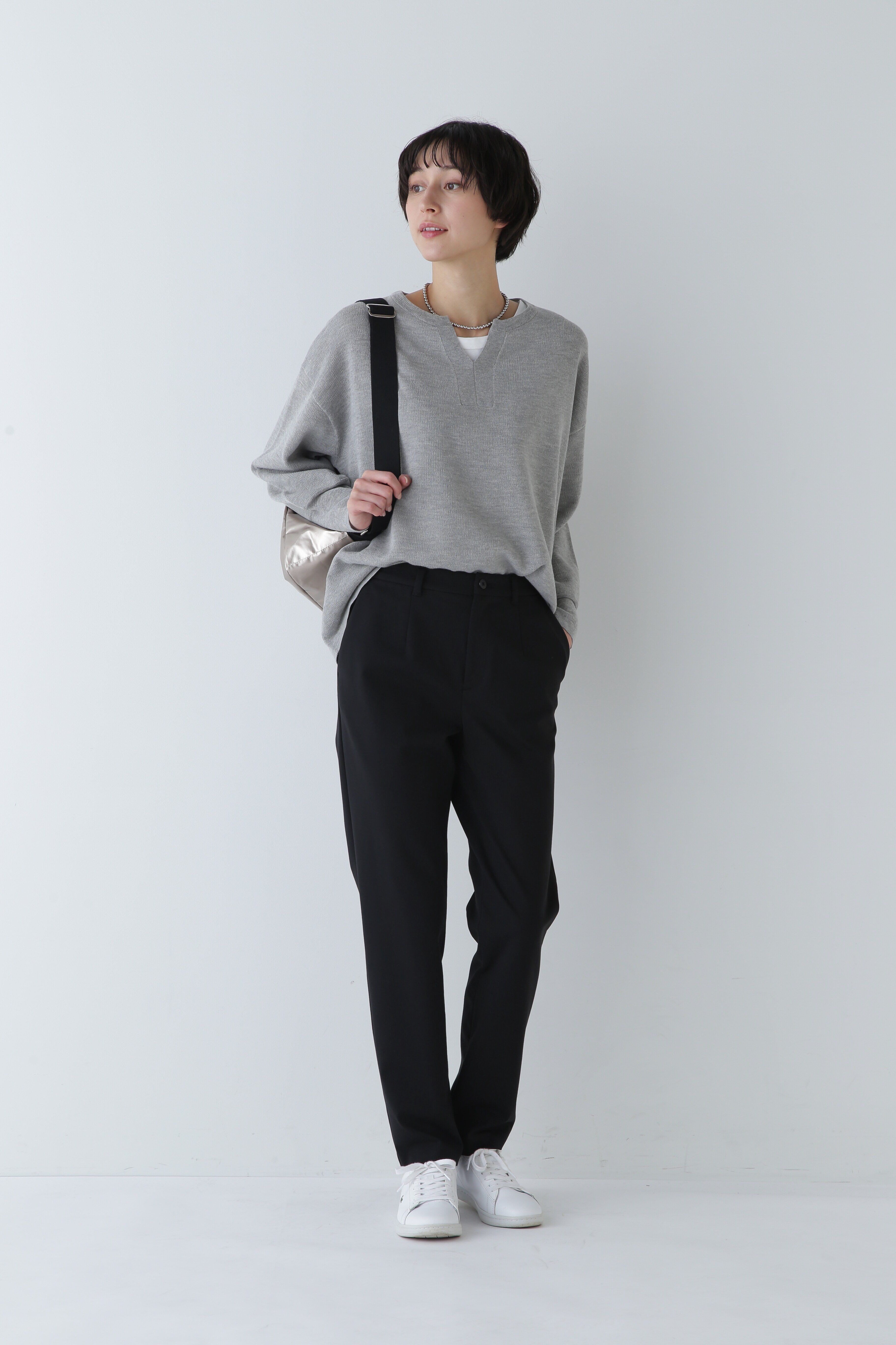  「ストレッチポンチテーパードパンツ」|その他|