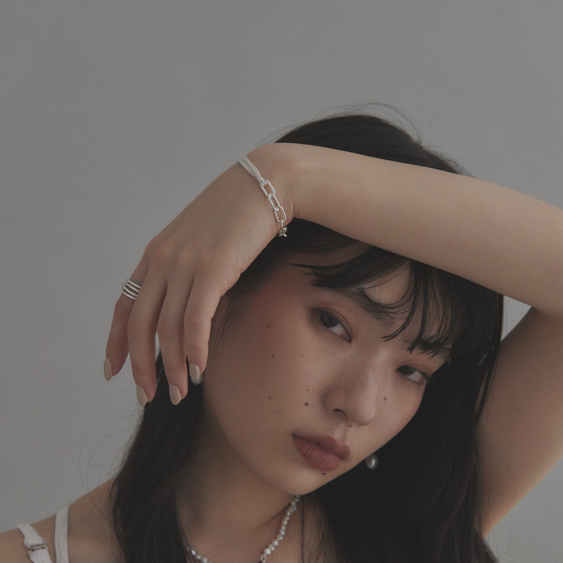 COCOSHNIK ONKITSCH「シルバー ミックスチェーン ケーブルカーブ ドレープ ブレスレット」|ブレスレット・バングル|