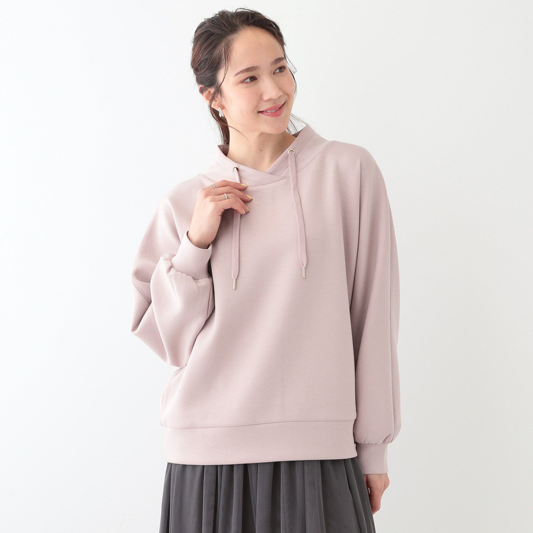 SHOO･LA･RUE「【S-LL】なめらかタッチ もちさら抜け襟トップス」|Tシャツ・カットソー|