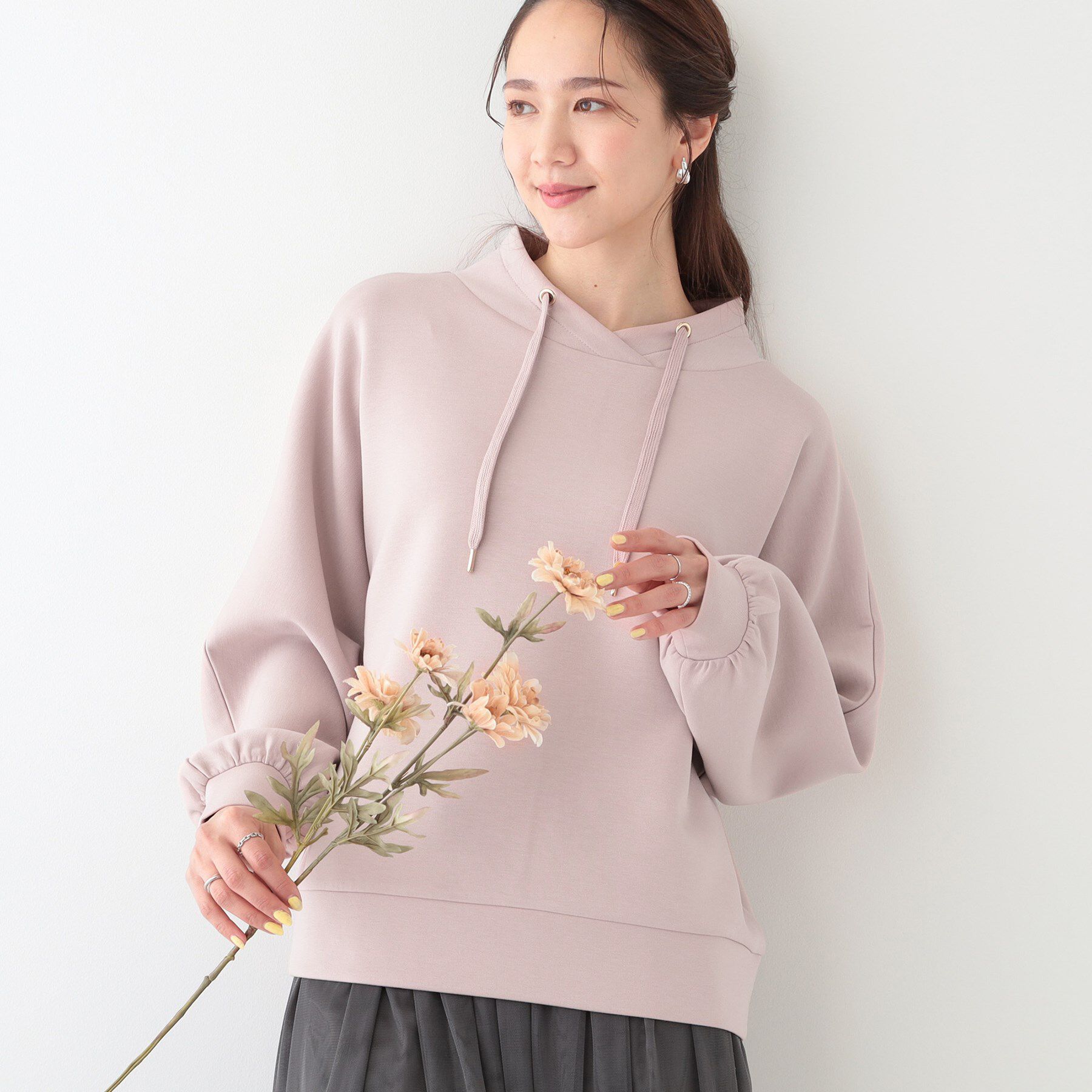 SHOO･LA･RUE「【S-LL】なめらかタッチ もちさら抜け襟トップス」|Tシャツ・カットソー|ピンク(071)