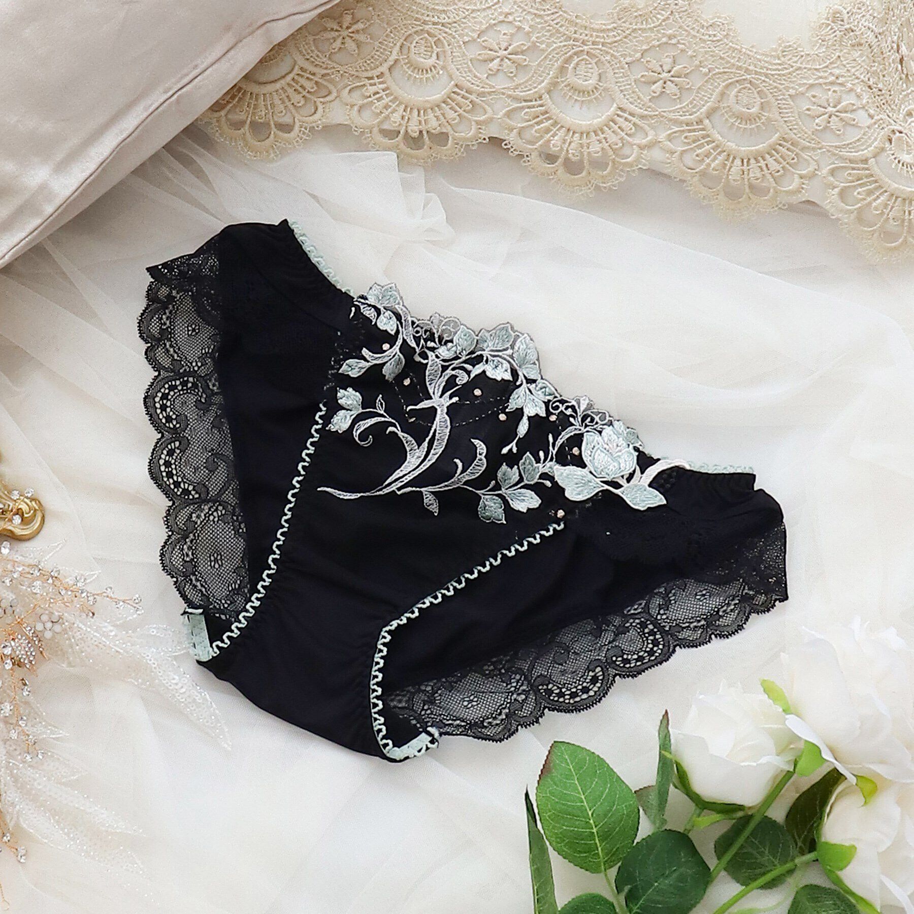 Risa Magli「アナベル ノーマルショーツ」|インナー|ブラック(019)