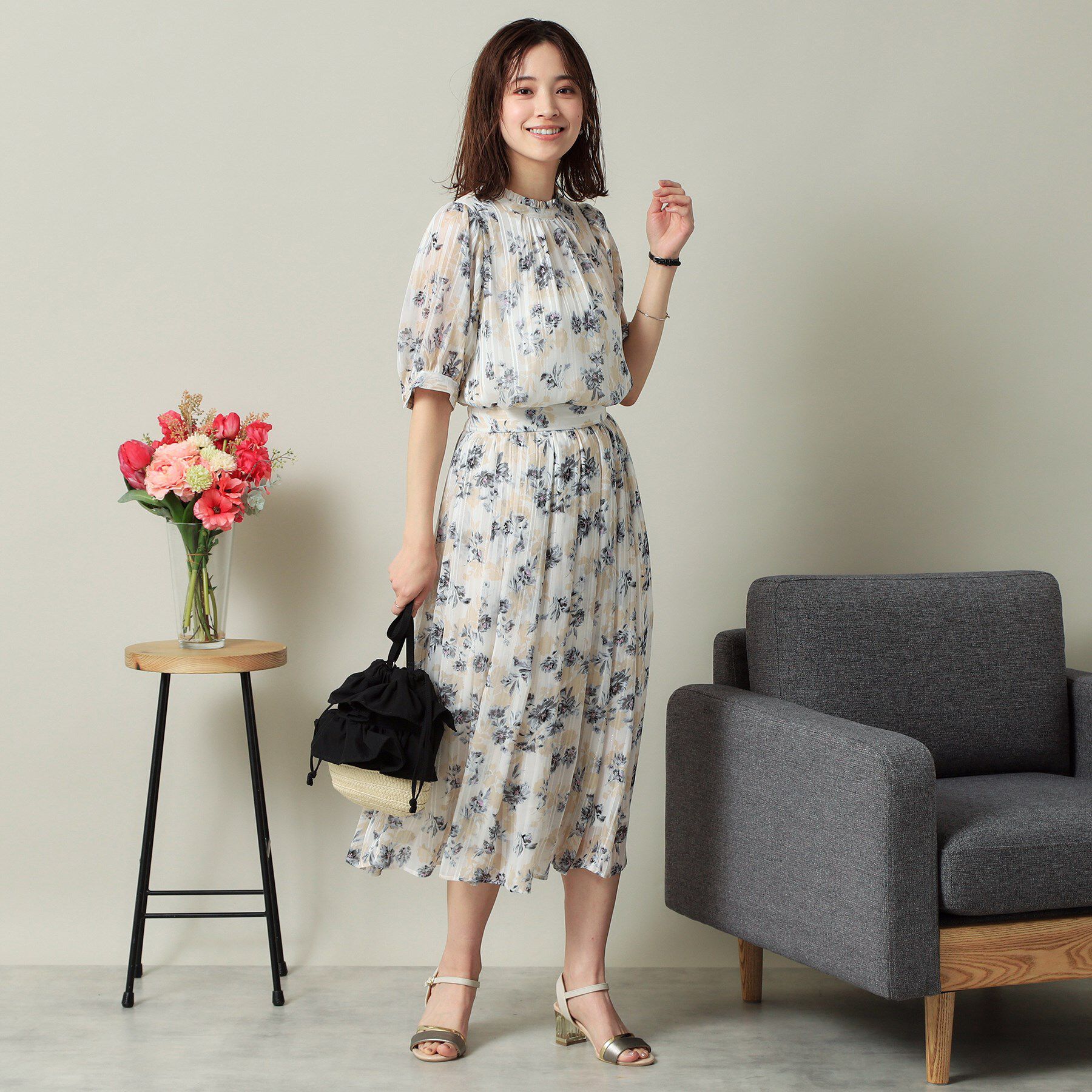 ITS&rsquo;DEMO「【手洗い可／M・Lサイズ展開】ラメストライプ花柄5分袖ブラウス」|シャツ・ブラウス|