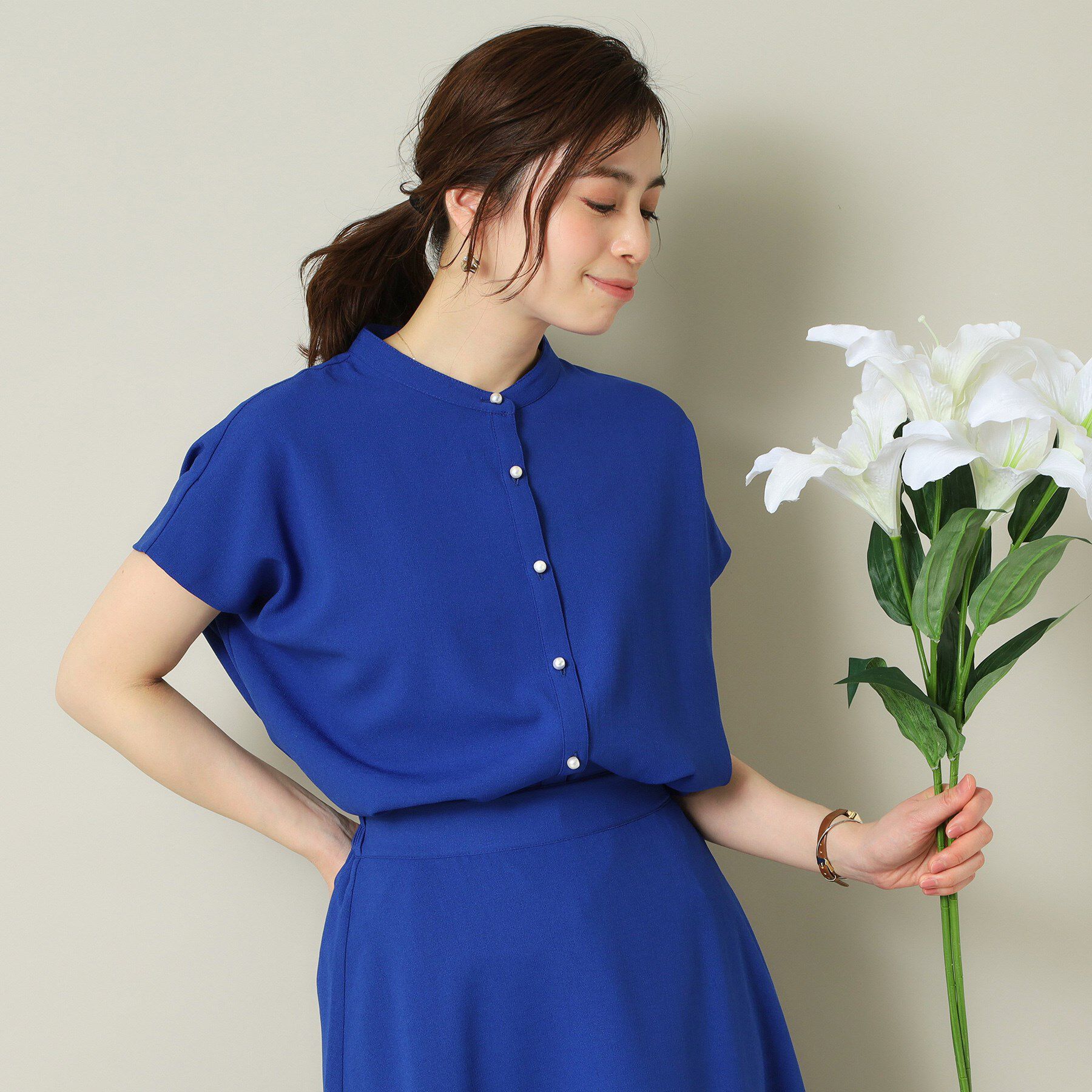 ITS&rsquo;DEMO「【UVケア／吸水速乾／洗濯機OK／冷感】麻調合繊タックブラウス＜ラク服シリーズ＞」|シャツ・ブラウス|ブルー(092)