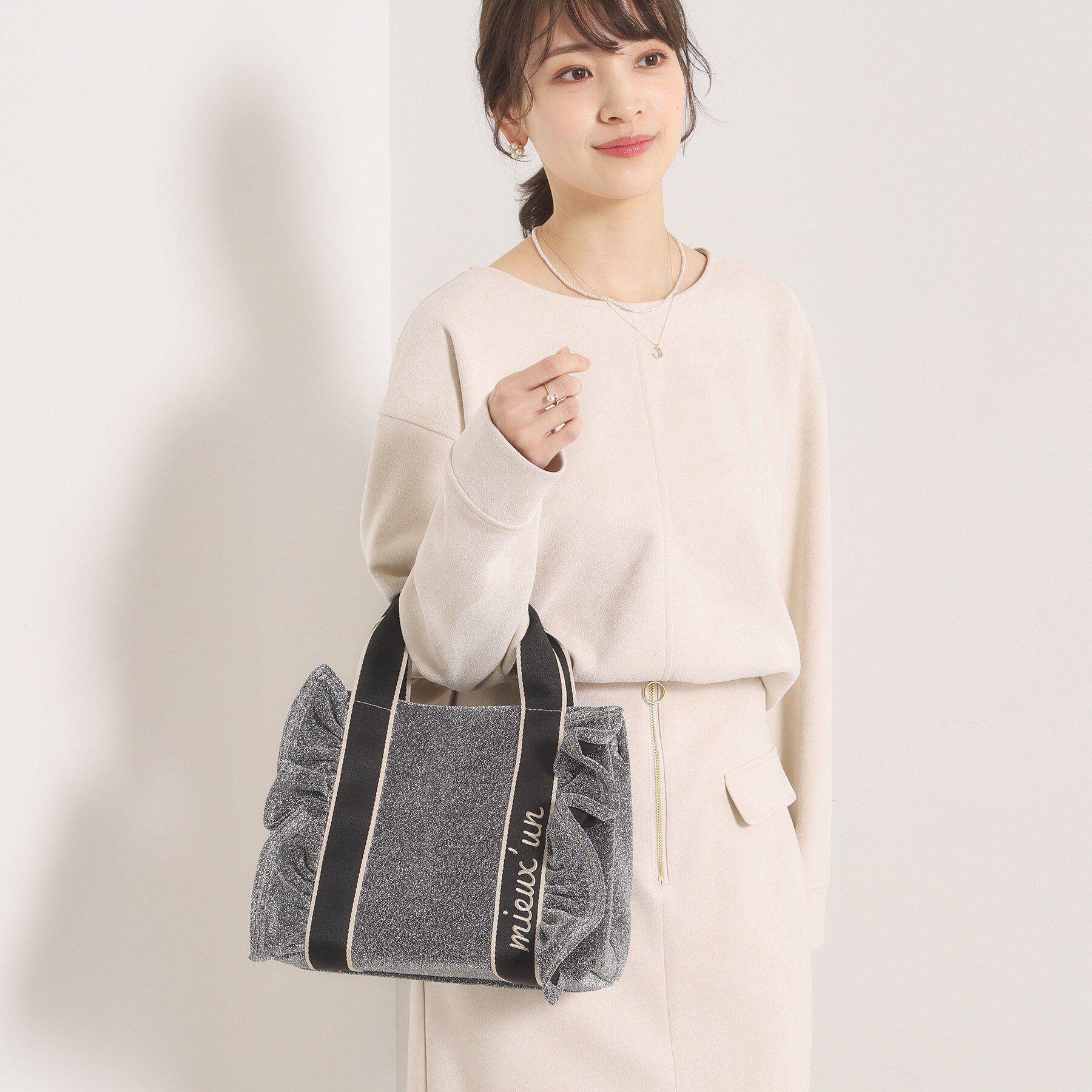 ITS&rsquo;DEMO「フリルテープミニトート」|ハンドバッグ|