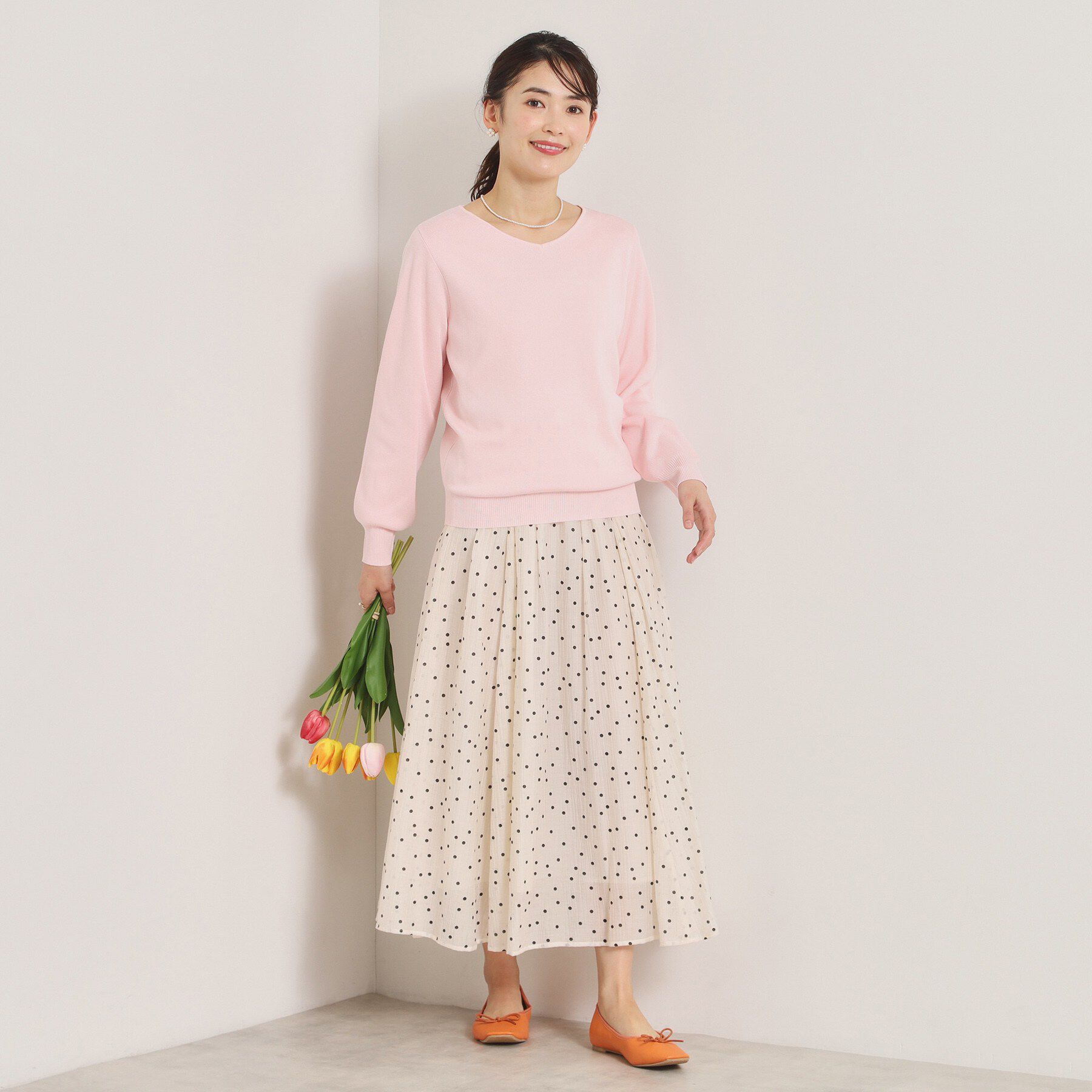 ITS&rsquo;DEMO「【洗濯機OK】花粉防止Vネックニット」|ニット・セーター|