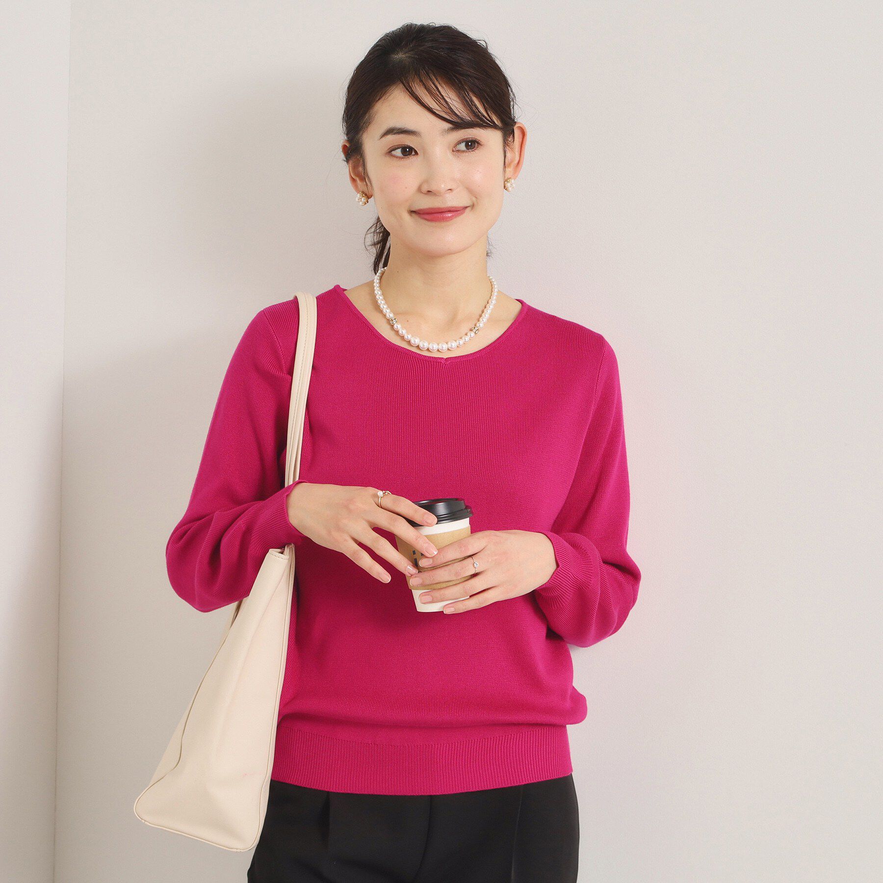 ITS&rsquo;DEMO「【洗濯機OK】花粉防止Vネックニット」|ニット・セーター|ピンク(073)