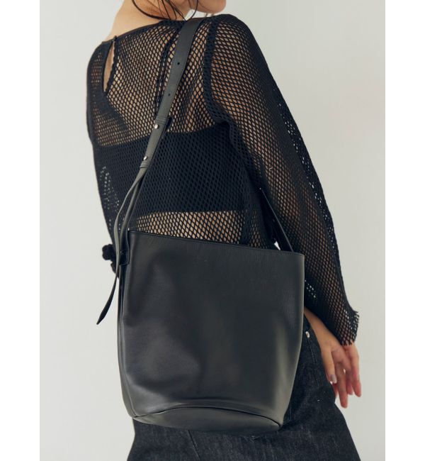 Ungrid「レザーショルダーバッグ」|ショルダー・メッセンジャー|