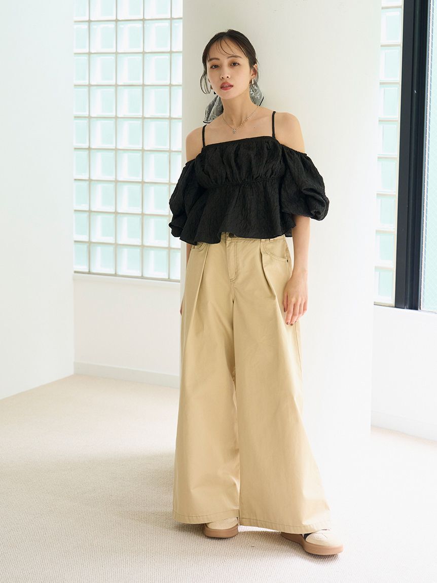 SNIDEL「オフショルフリルブラウス」|シャツ・ブラウス|