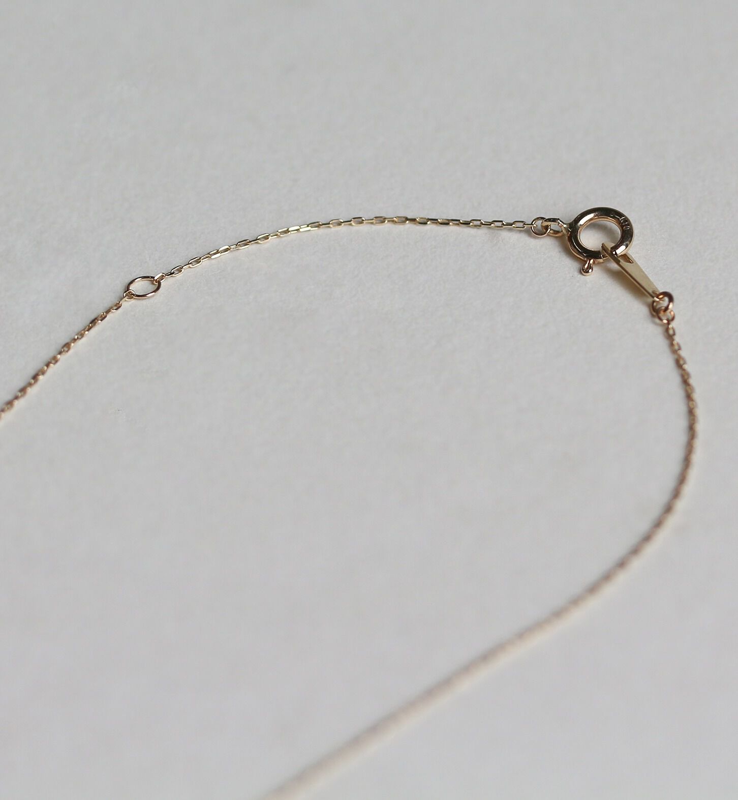  「グラデーションクリスタル ネックレス | K10YG」|ピアス|