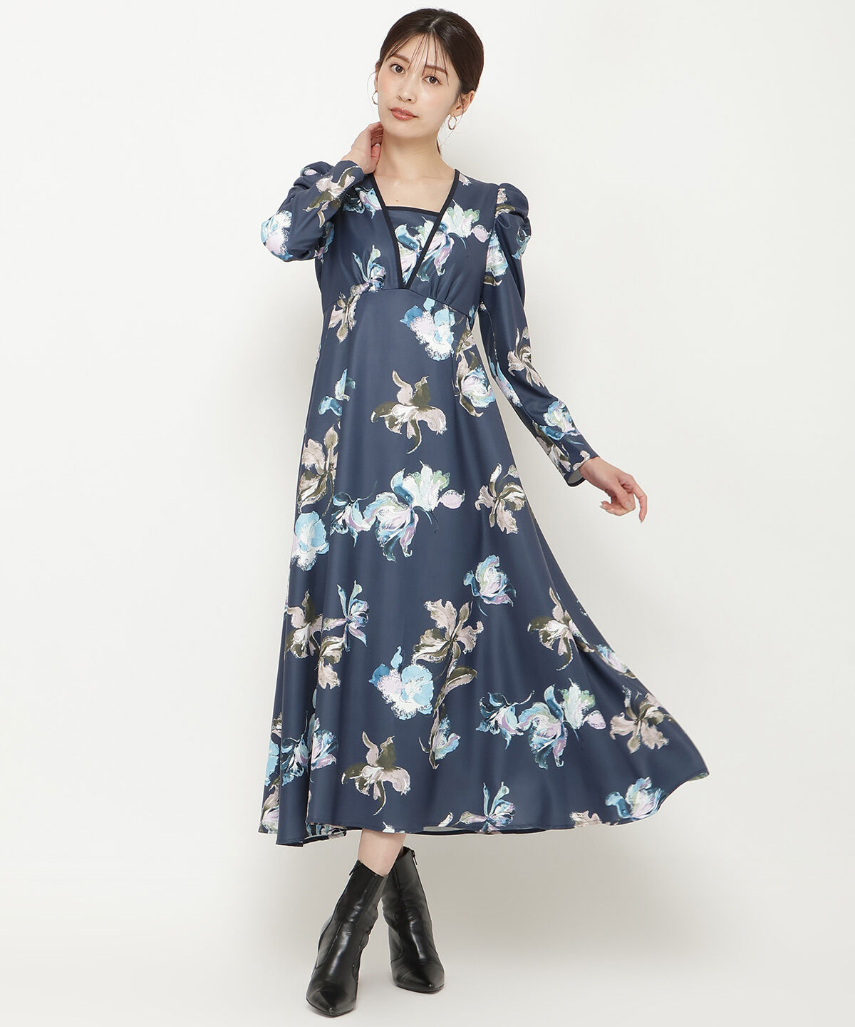 アンドクチュール「ウォーターフラワープリントワンピース」|ワンピース|