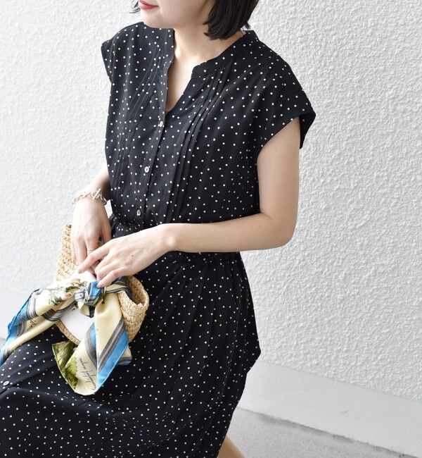 SHIPS for women「【WEB限定】〈洗濯機可能〉ドット 花柄 サイド プリーツ フレンチスリーブ ワンピース」|ワンピース|ブラック系
