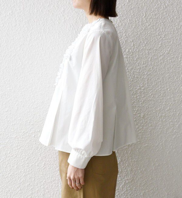 SHIPS any「SHIPS any:〈洗濯機可能〉REPREVE フリル クルーネック Aライン ブラウス」|シャツ・ブラウス|