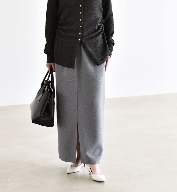 quaranciel「《予約》quaranciel:〈洗濯機可能〉Vネック ブラウス & Iライン スカート セットアップ」|ワンピース|