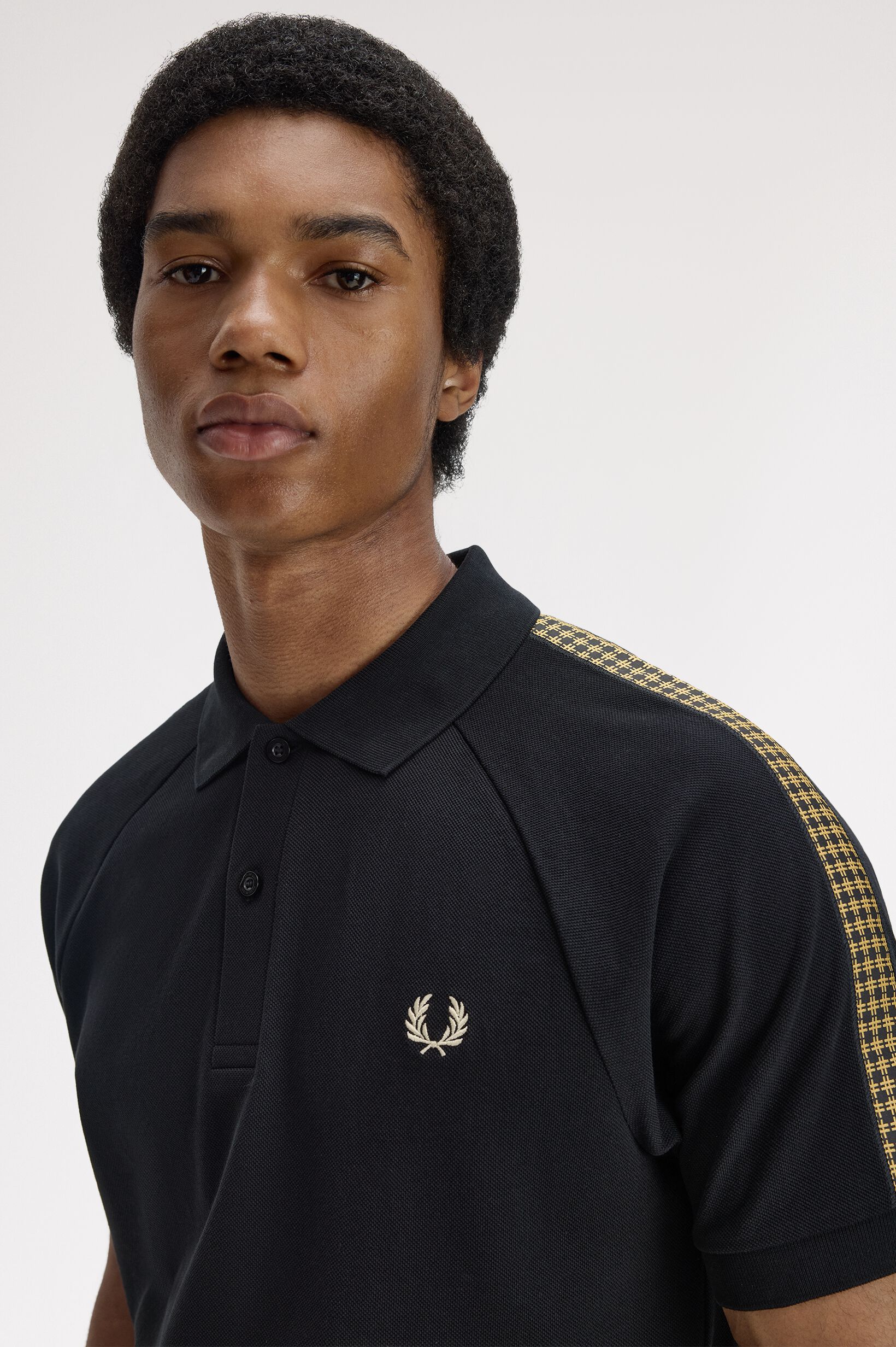 FRED PERRY 「Cross Tape Polo Shirt」|ポロシャツ|
