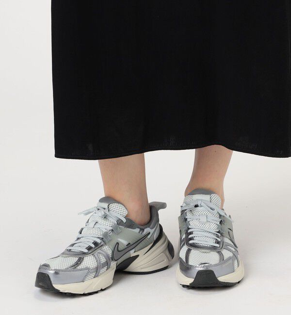 TOMORROWLAND GOODS「Nike V2K RUN スニーカー」|スニーカー|