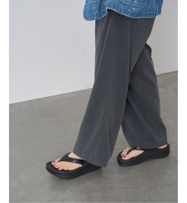 U by SPICK&SPAN「《追加》OOFOS /ウーフォス O Omega2」|サンダル|