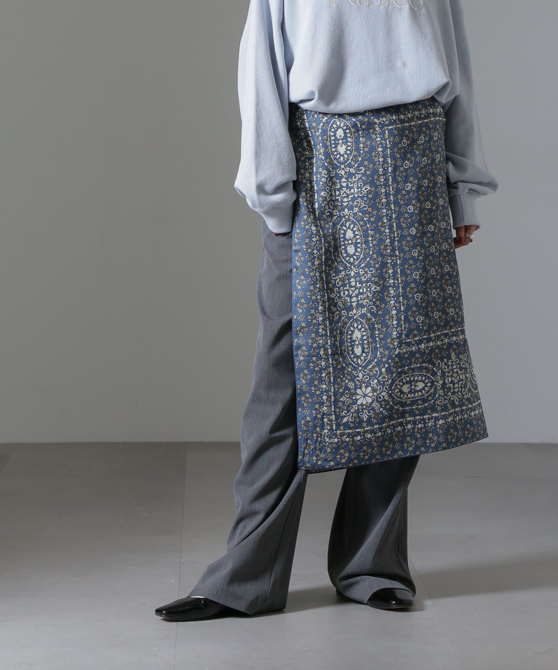 nano･universe「バンダナ柄フラワースカーフ」|その他|ブルー