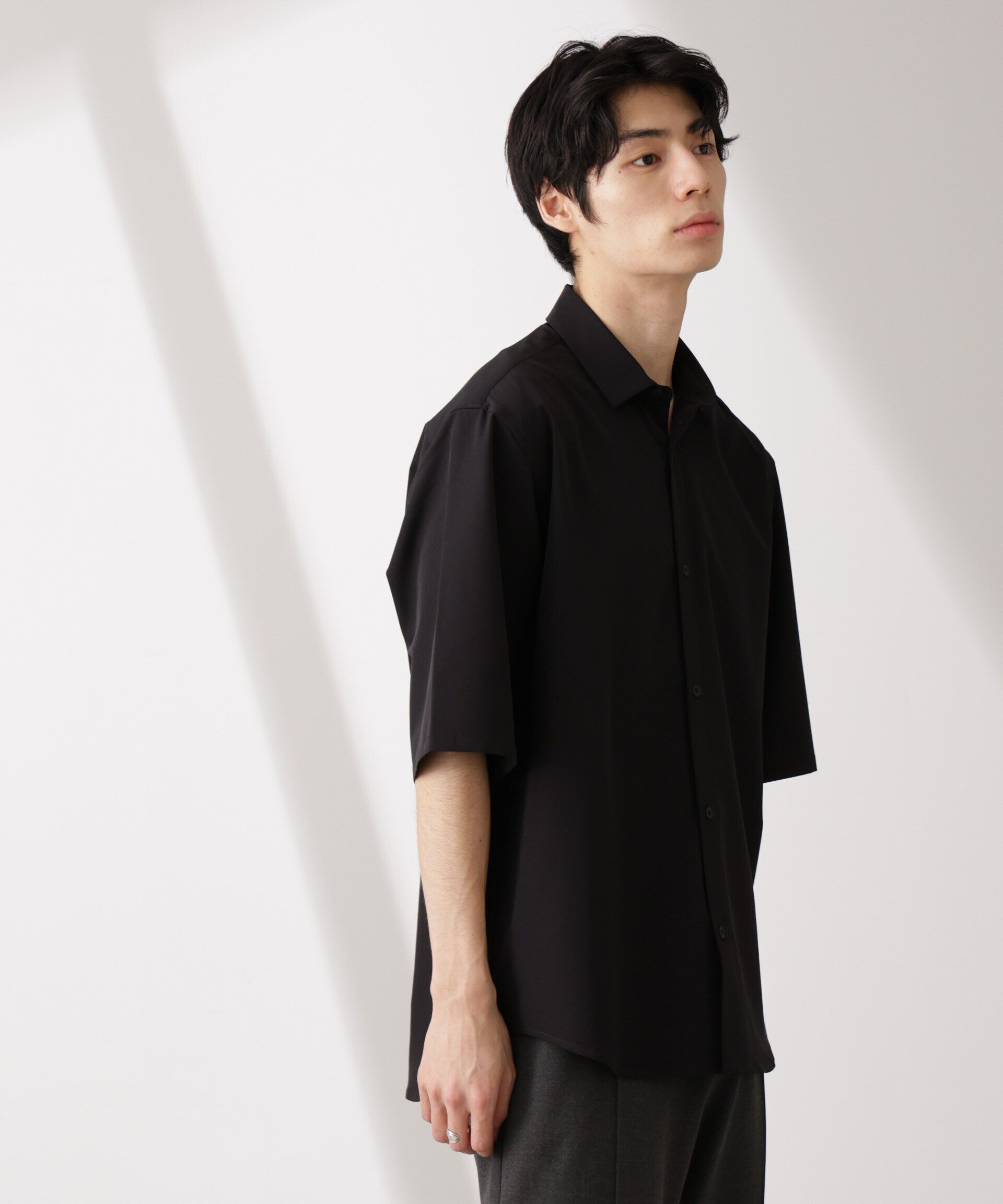 nano･universe「ライトウェイトストレッチ シャツ半袖」|シャツ・ブラウス|