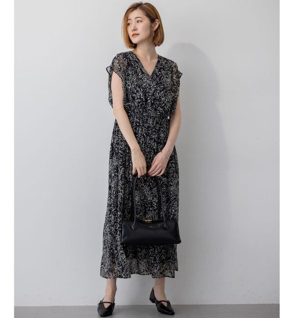 23区「【洗える】アンティークフラワープリント ワンピース」|ワンピース|