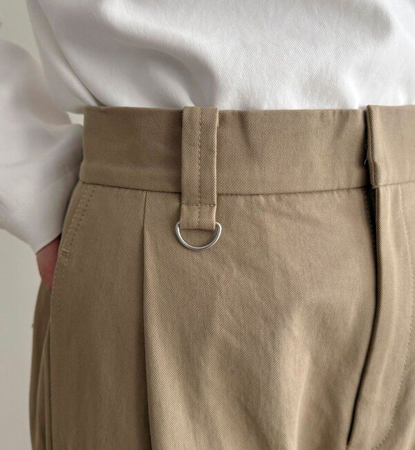 fredy emue「チノタックパンツ」|チノ|