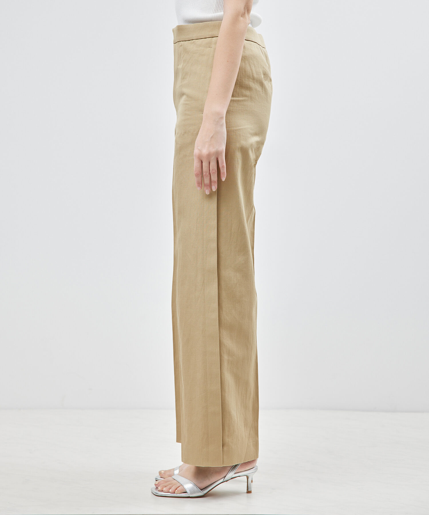 ROPE「サイドタックストレートパンツ【メディア掲載】」|その他|