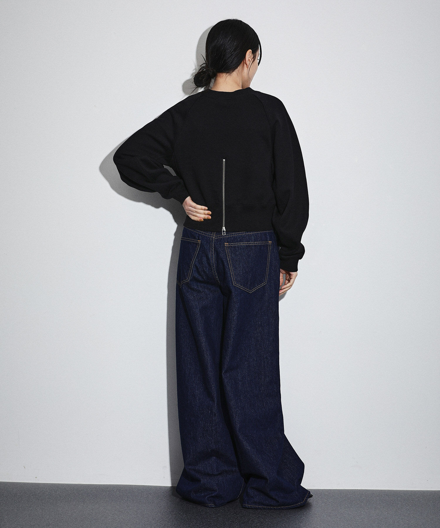 ADAM ET ROPE'「【サステナブル】クロップドスウェット」|スウェット・ジャージ|