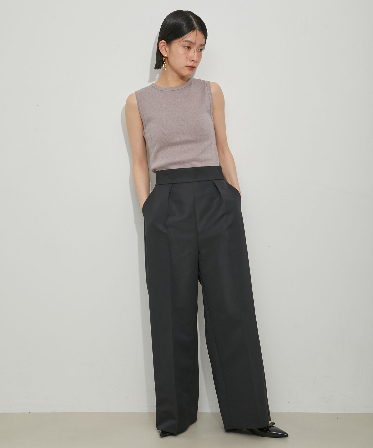 ADAM ET ROPE'「【Miller for ADAM ET ROPE'】別注SLEEVELESS TEE」|タンクトップ|