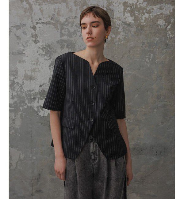 ADAM ET ROPE'「【EMOELLE】スリットネックハーフスリーブジャケット」|ノーカラージャケット|