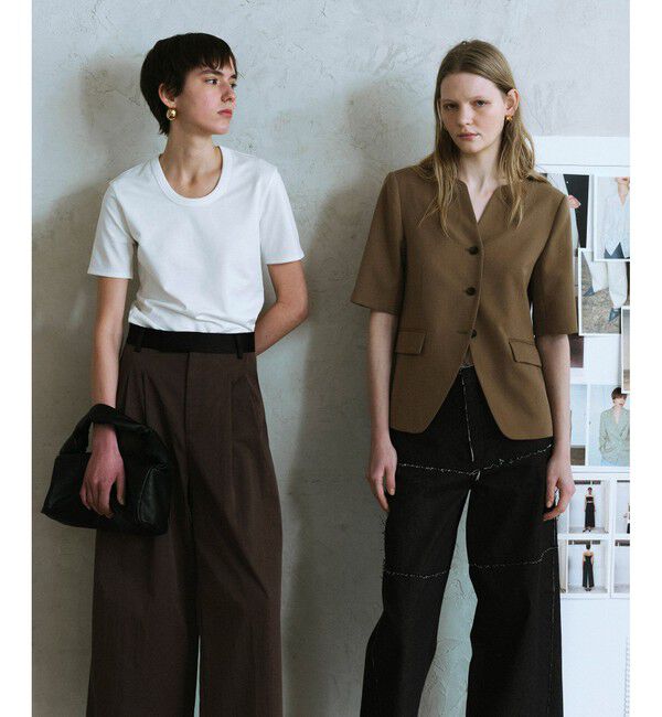 ADAM ET ROPE'「【EMOELLE】スリットネックハーフスリーブジャケット」|ノーカラージャケット|