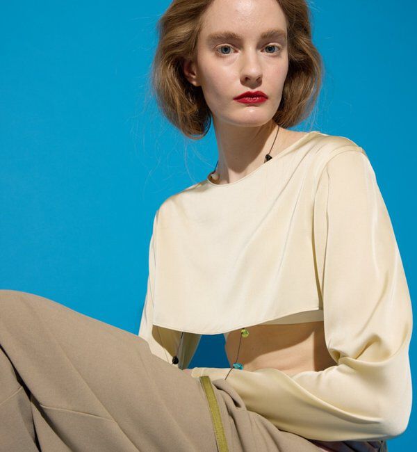  「【CEPIE./セピエ】サテンクロップドブラウス」|シャツ・ブラウス|レモンイエロー