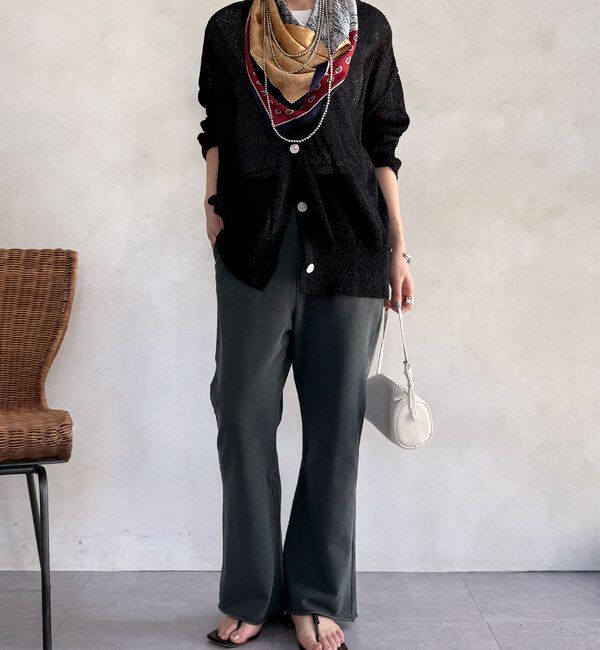  「ピグメント加工裏毛フレアパンツ」|チノ|