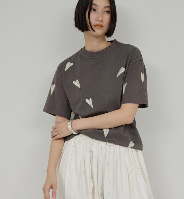  「【Dhritie】リーフ刺繍Tee」|Tシャツ・カットソー|