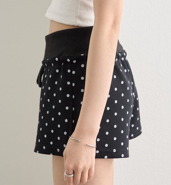  「マイクロドットショートパンツ」|チノ|