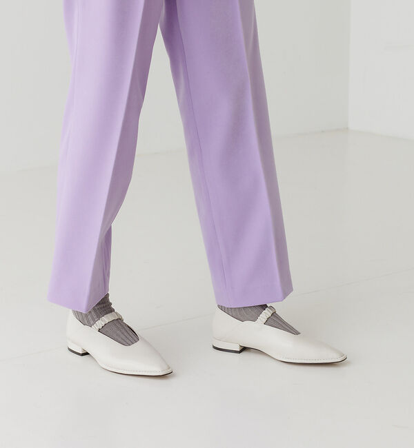 AU BANNISTER「ステッチダウンキャザーベルトバブーシュフラット」|パンプス|