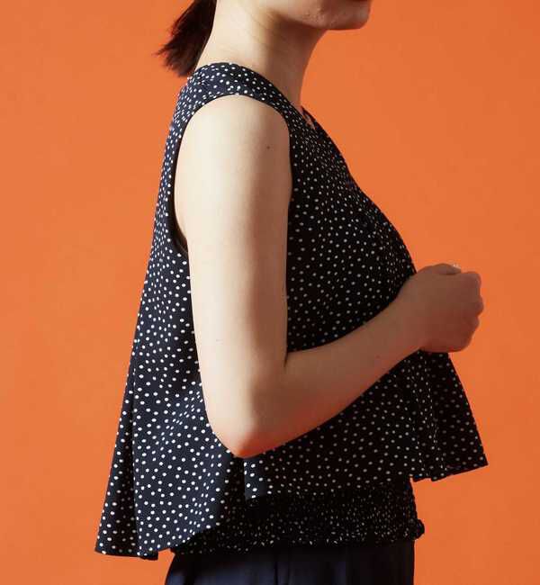 TIARA「ランダムドットノースリーブブラウス」|シャツ・ブラウス|