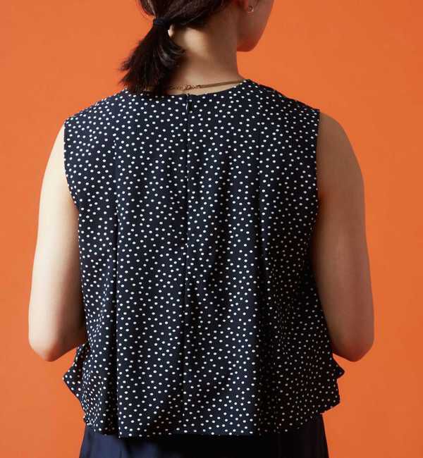 TIARA「ランダムドットノースリーブブラウス」|シャツ・ブラウス|