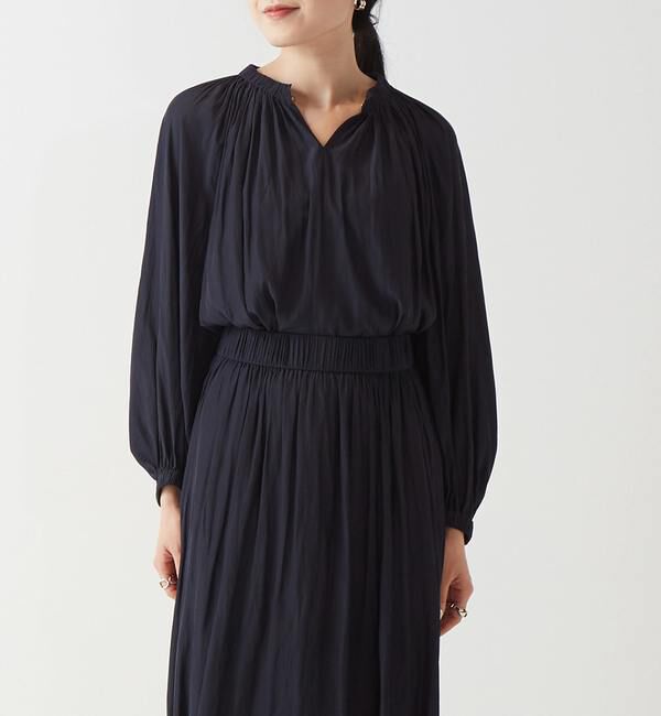 Liesse「ギャザーネックブラウス」|シャツ・ブラウス|ネイビー