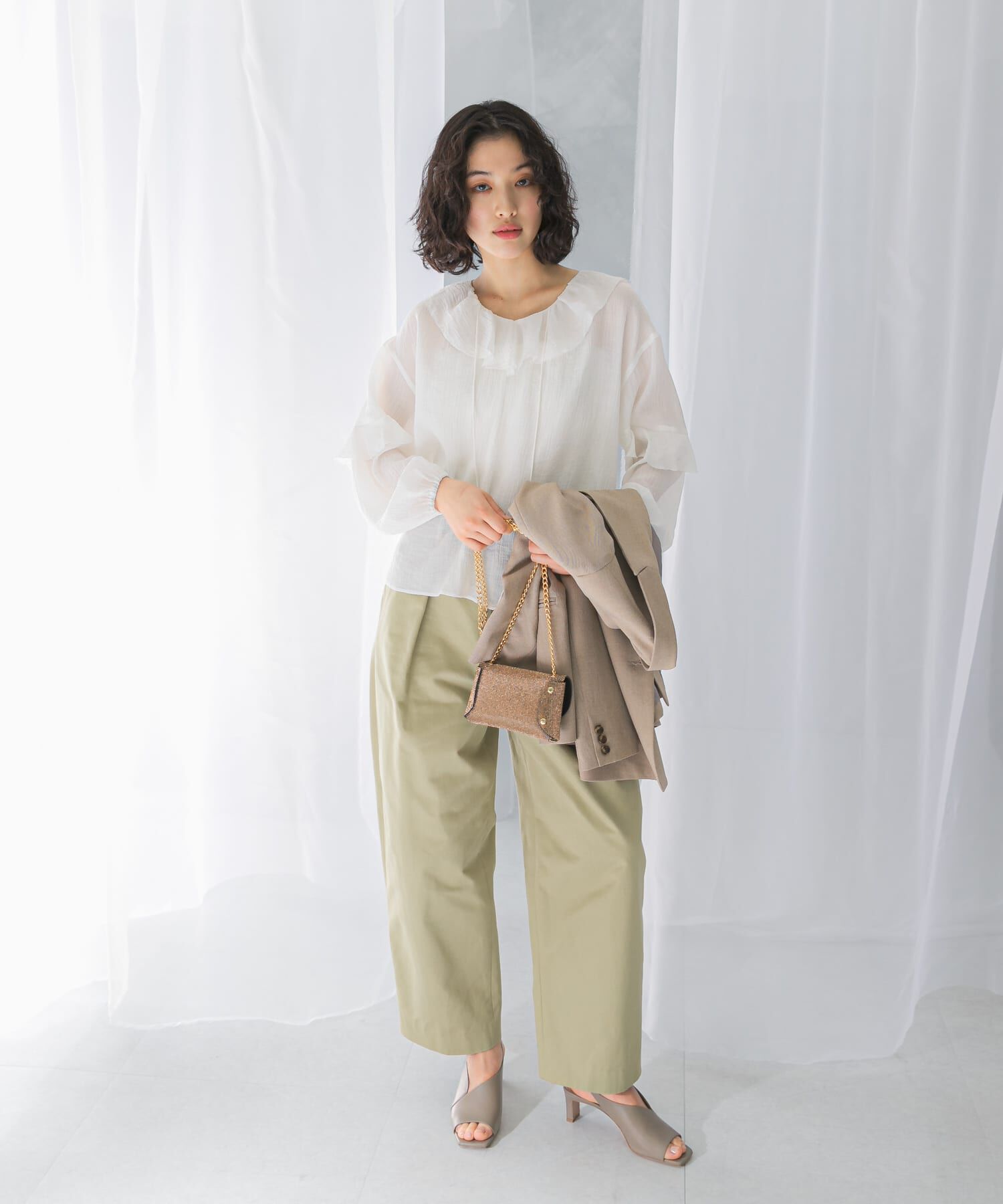 URBAN RESEARCH ROSSO「『WEB/一部店舗限定カラー』楊柳フリルブラウス」|シャツ・ブラウス|